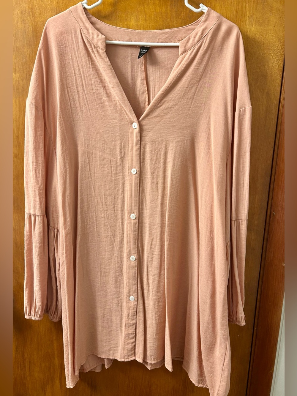 SHEIN Curve Soft Rose Button-Front Tunic